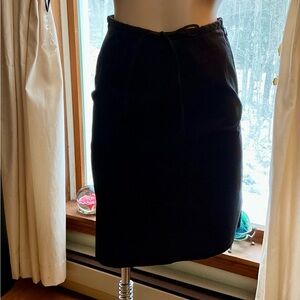 GAP Classic Black Pencil Skirt